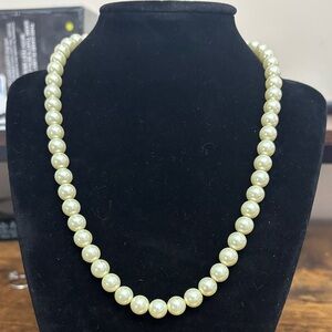 1928 Vintage Cream Pearl Necklace